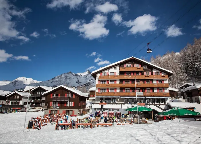 The Larix Ski-In Ski-Out
